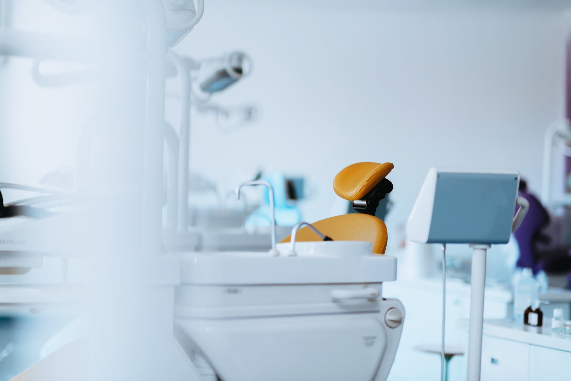 Interior de clínica dental moderna