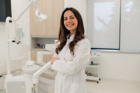 Dra. Ana López - Endodoncista